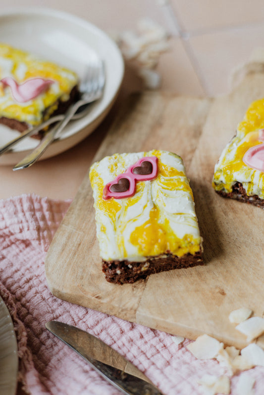 Tropical brownie met Mango en Ananas en Kokos